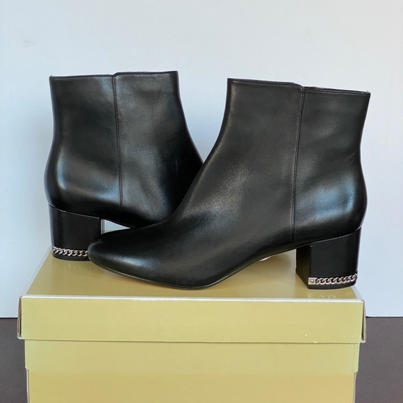 MICHAEL KORS Sabrina Chain Heel Bootie Leather 6.5 - Picture 10 of 11
